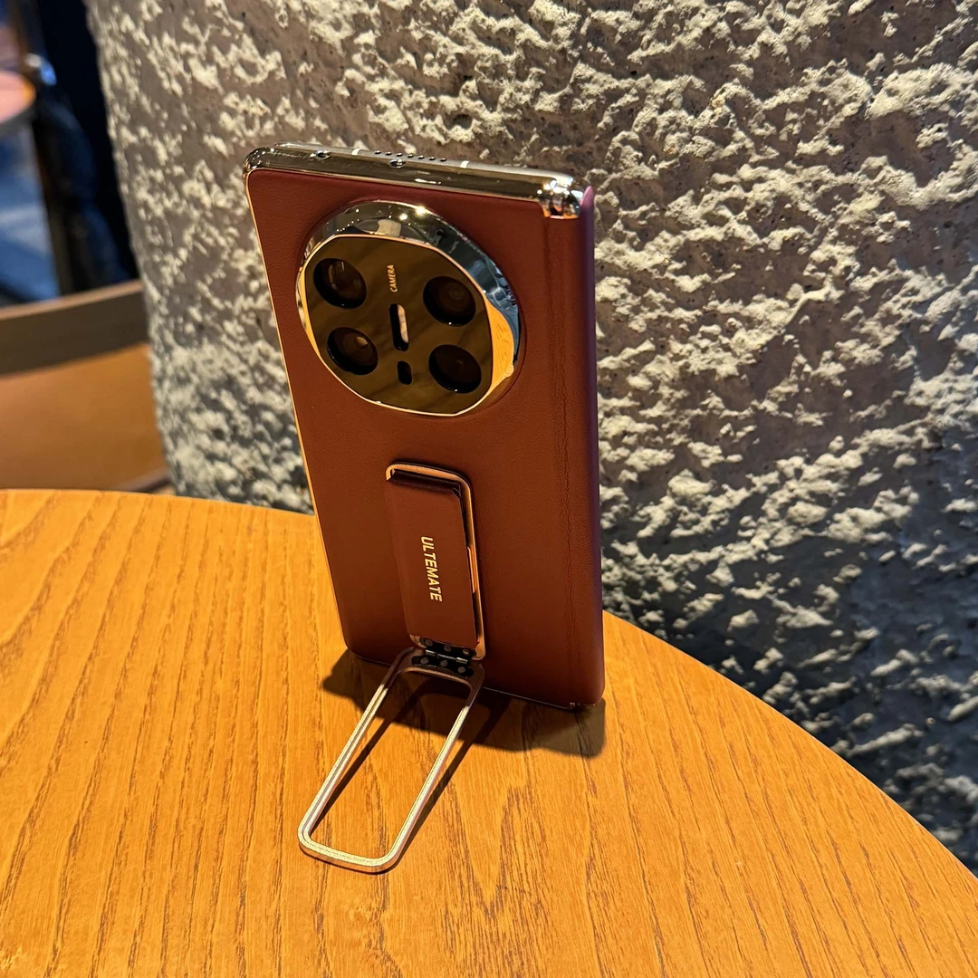 适用华为MateX6金属支架腕带mate X5二合一手机壳防摔磁吸中轴壳