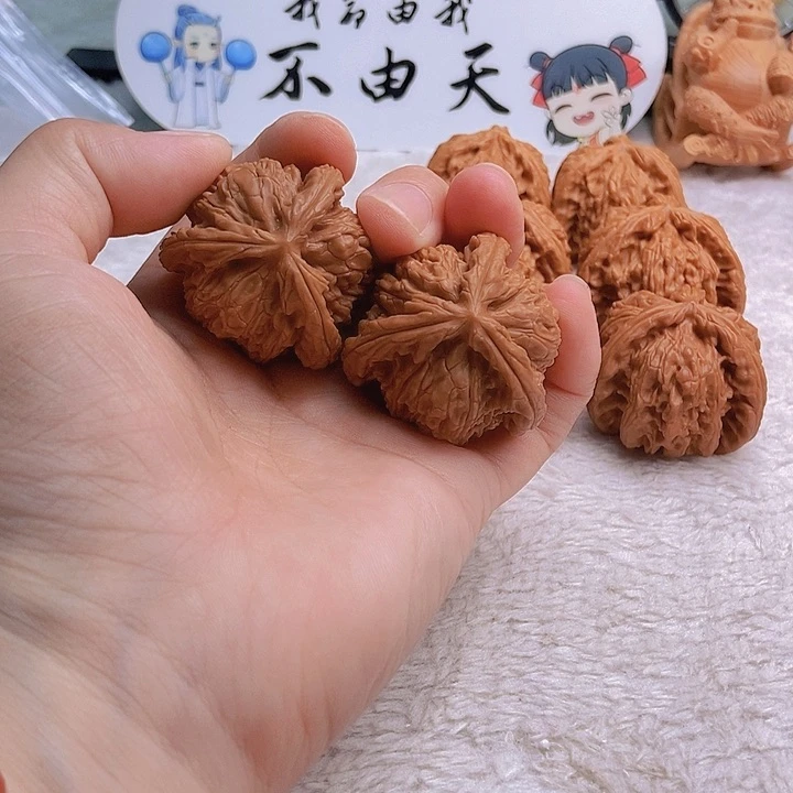 文玩核桃把件你****！三棱