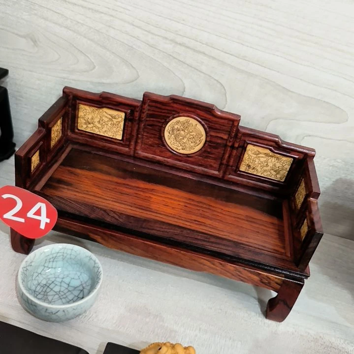 微凹黄檀（南美大红酸枝）