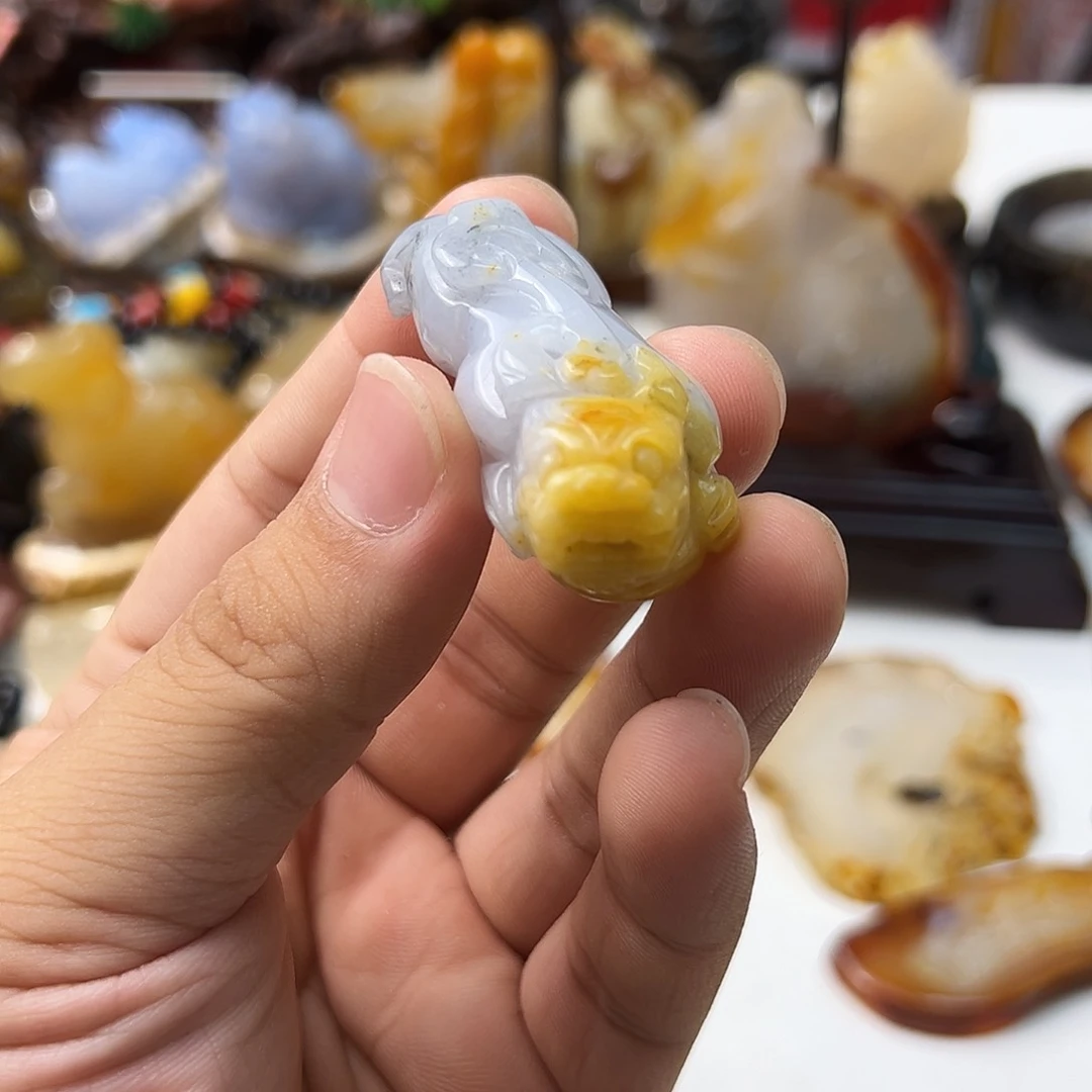 玛瑙/玉髓颈饰未镶嵌