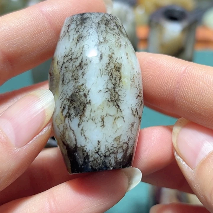 和田玉颈饰未镶嵌飞**鸣