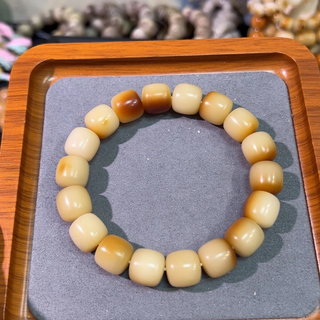 Y***.吊坠菩提根/象牙果901敦煌卡13