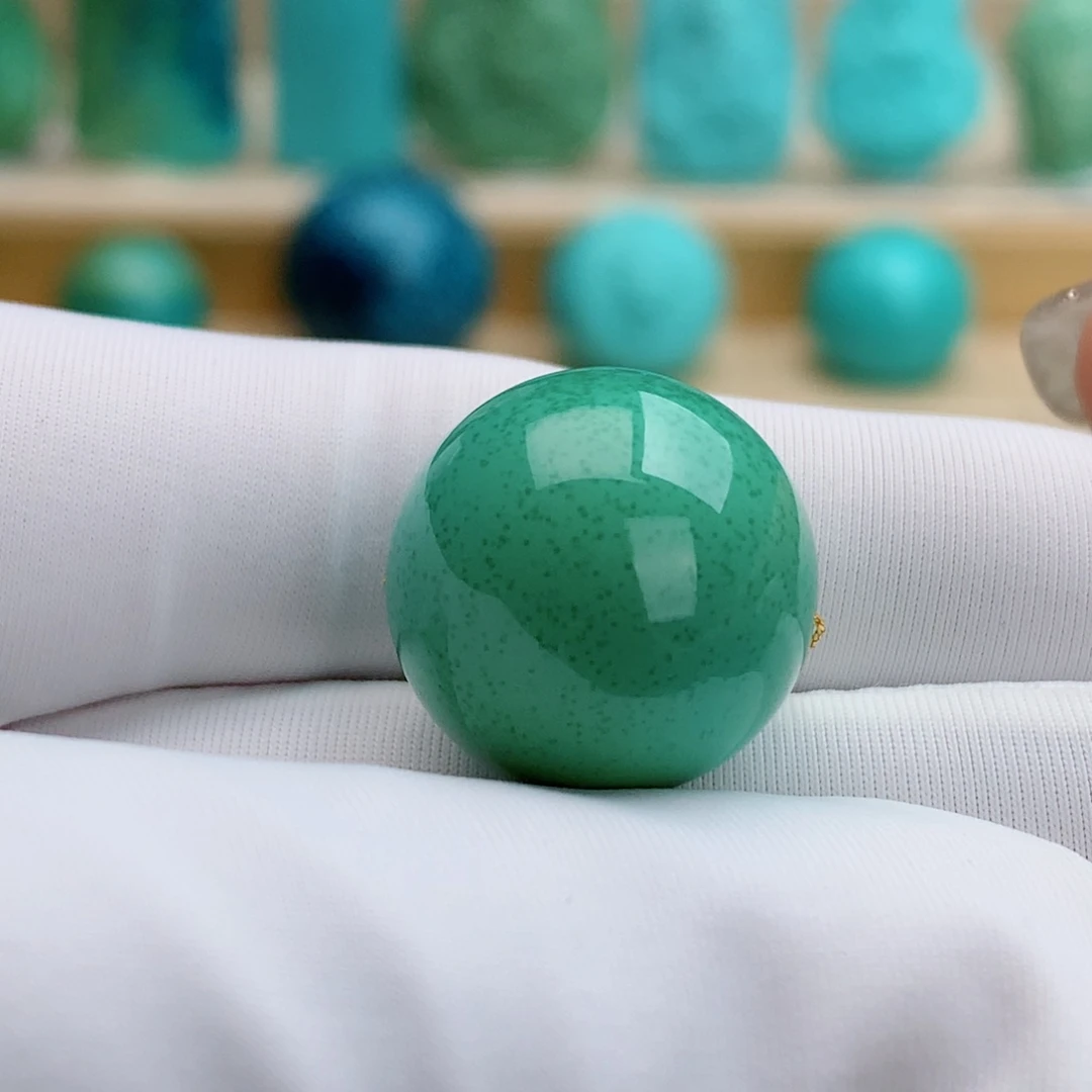 绿松石未镶嵌挂件