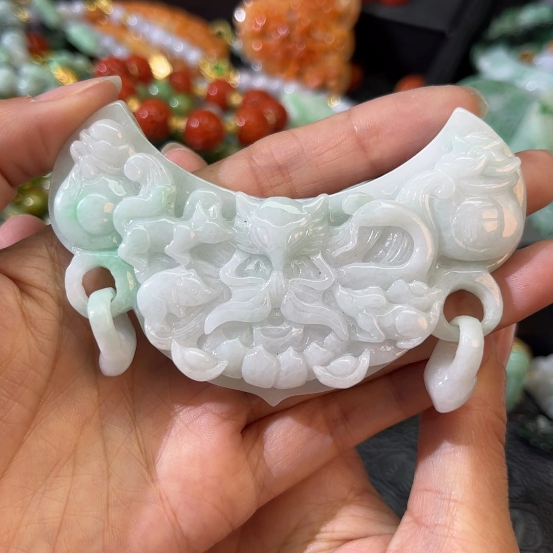 翡翠颈饰未镶嵌待编款