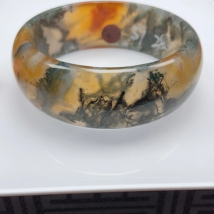 手镯玛瑙/玉髓未镶嵌