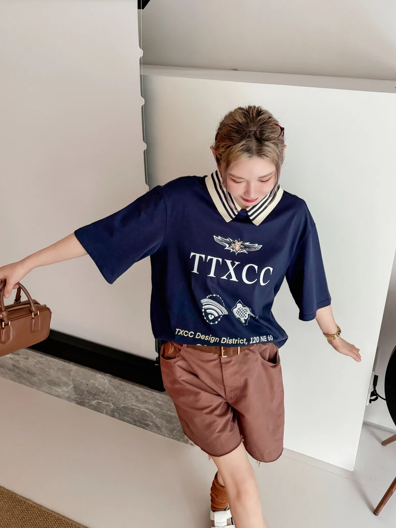 TTXCC · 设计师品牌藏青色POLO领拼接印花短袖 D72Z005