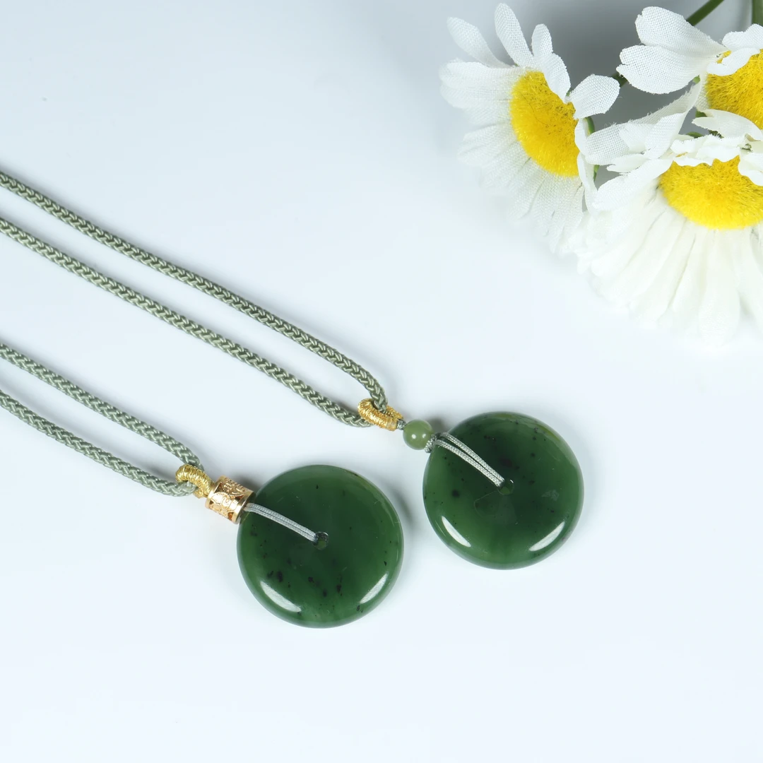 【汪氏珠宝】G1 和田玉 乌兰海平安扣 l 3264 多样性发其一【微瑕】