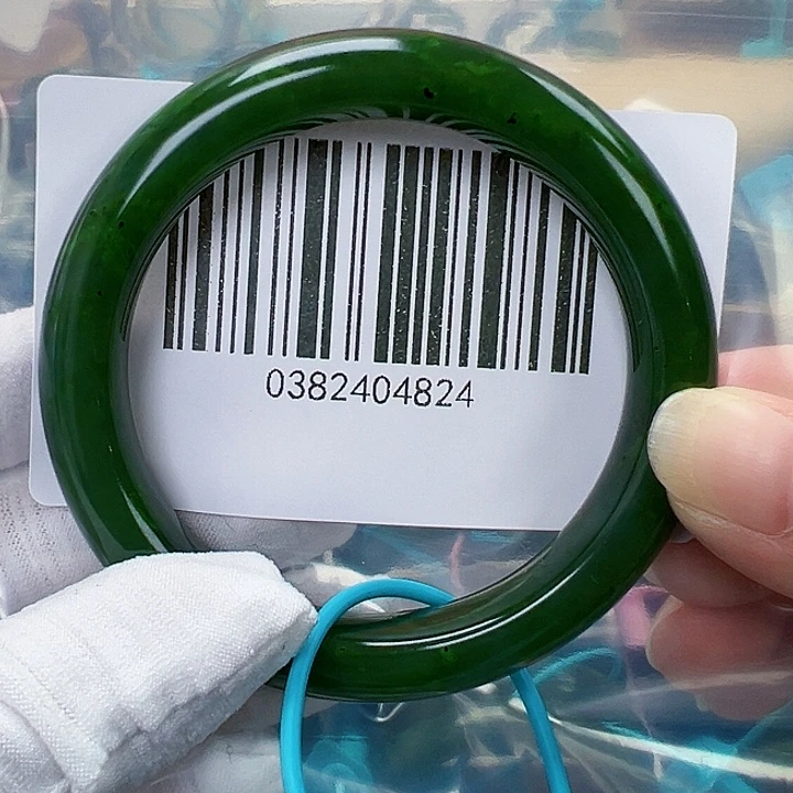 和田玉未镶嵌手镯包容5657