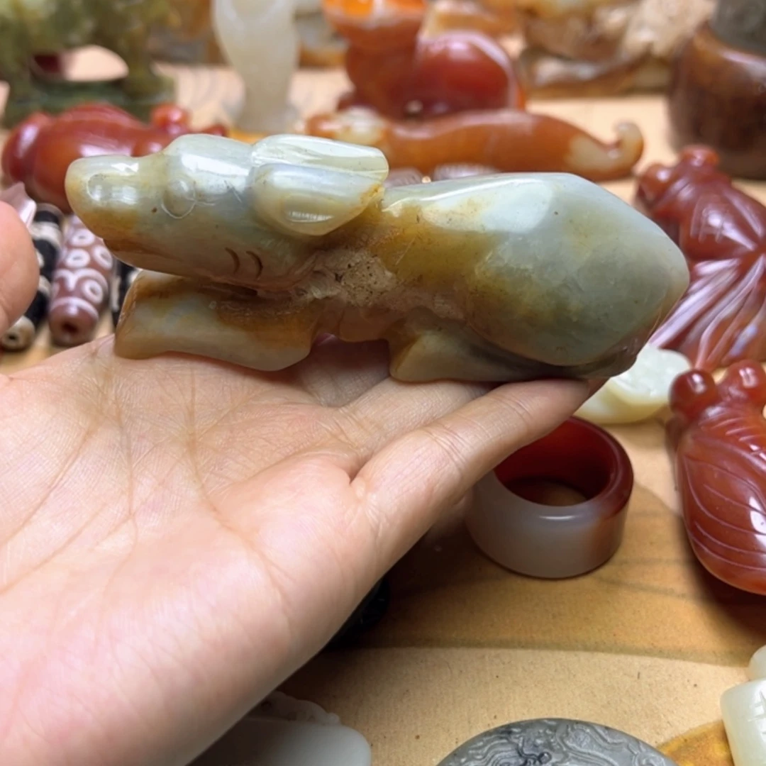 【闪购商品】蛇纹石玉颈饰未镶嵌