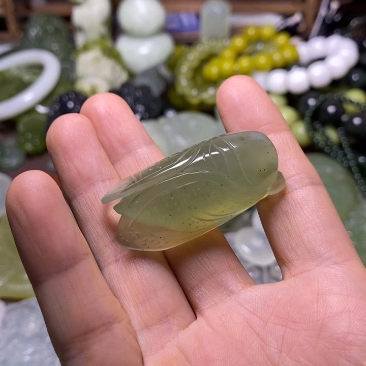 岫玉未镶嵌岫玉颈饰