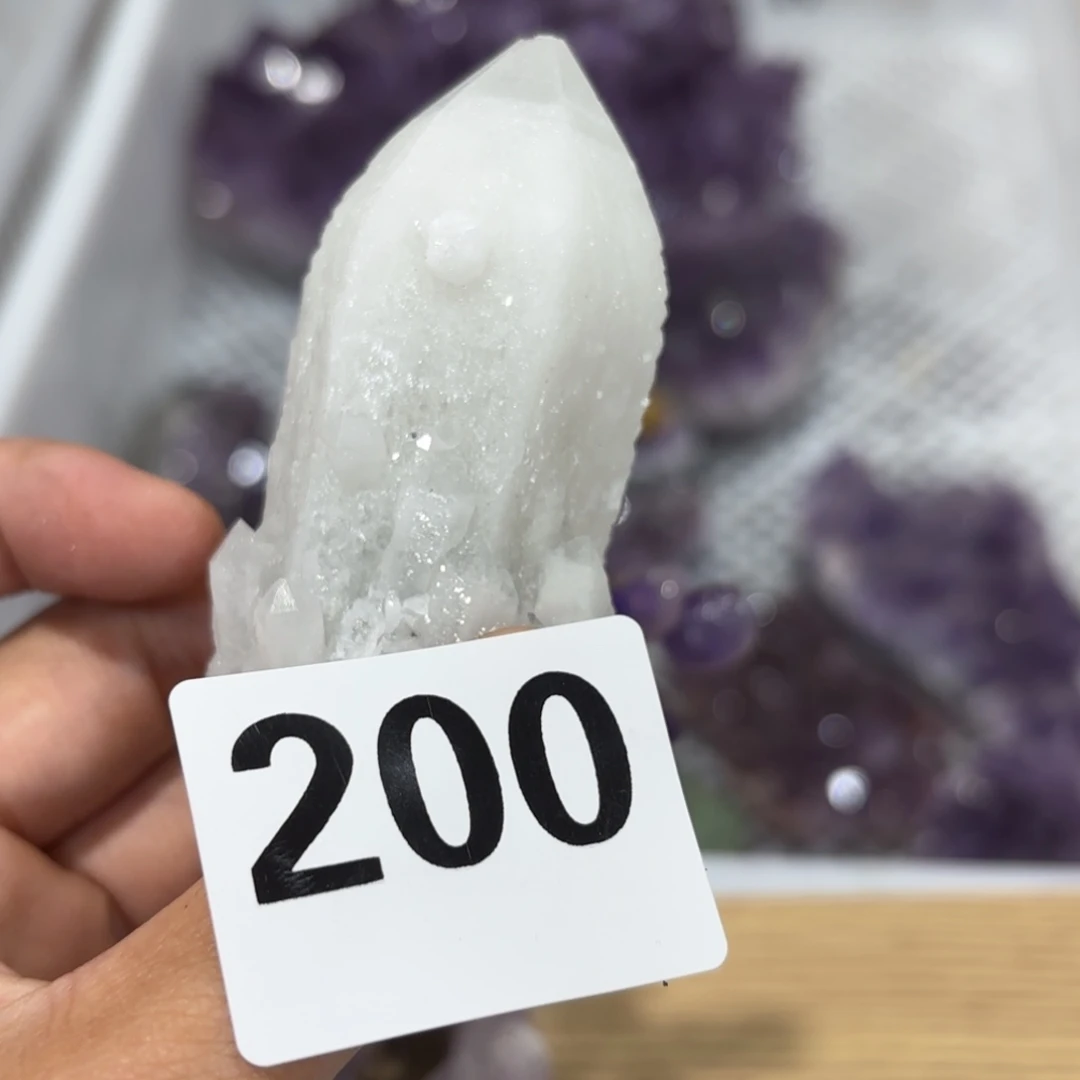 未镶嵌水晶大型摆件（非配饰）