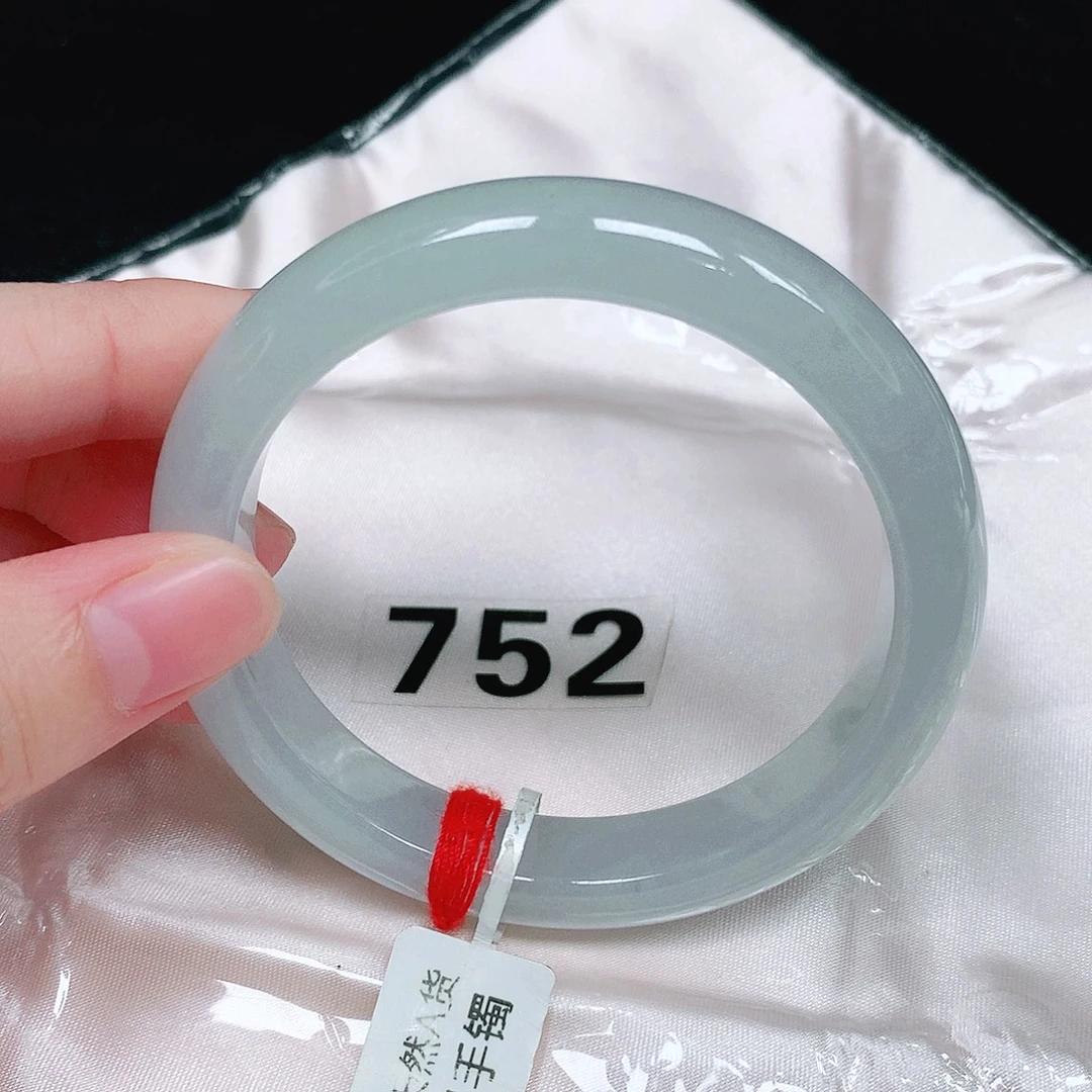 翡翠未镶嵌手镯翡翠手镯未镶嵌