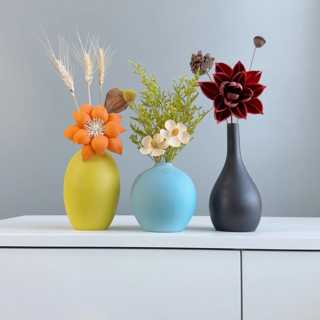 瓷片陶瓷小花瓶含花总高约20-30cm