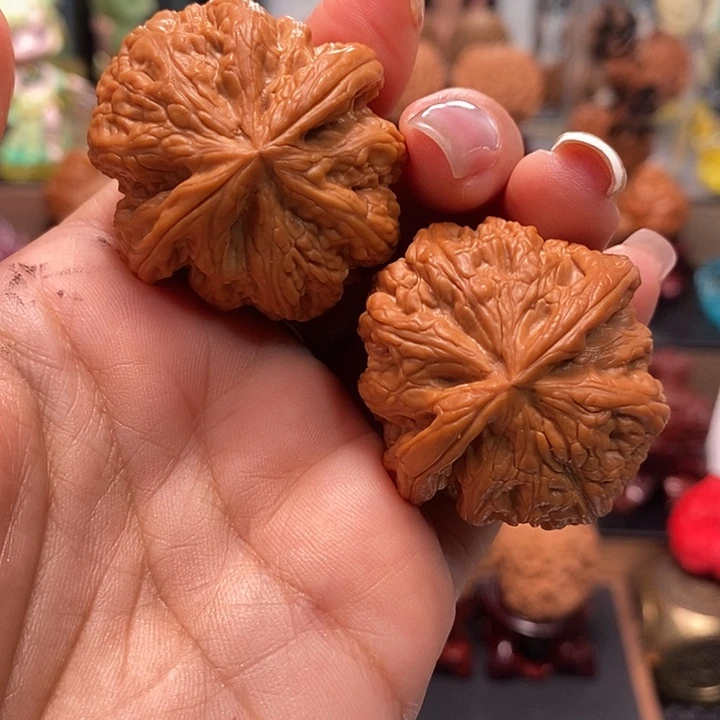 孙***1文玩核桃吊坠核桃