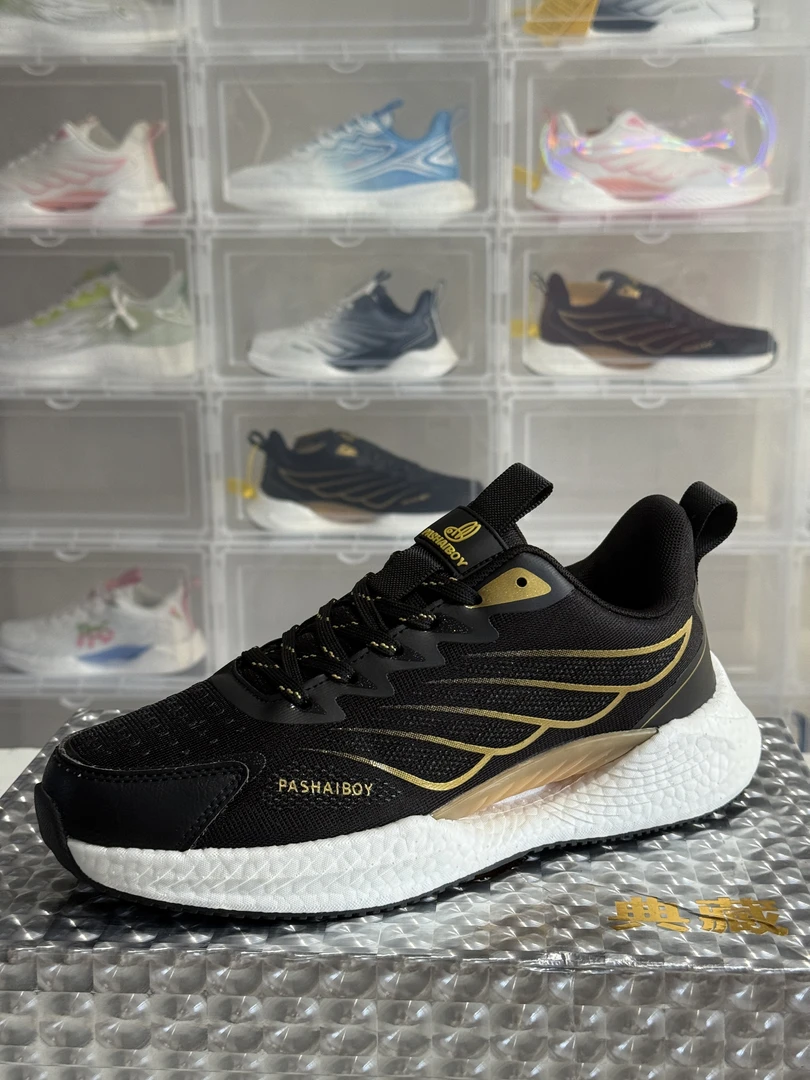 （201-300）孤品号段男女田径运动鞋羽毛球鞋专业比赛不带钉鞋