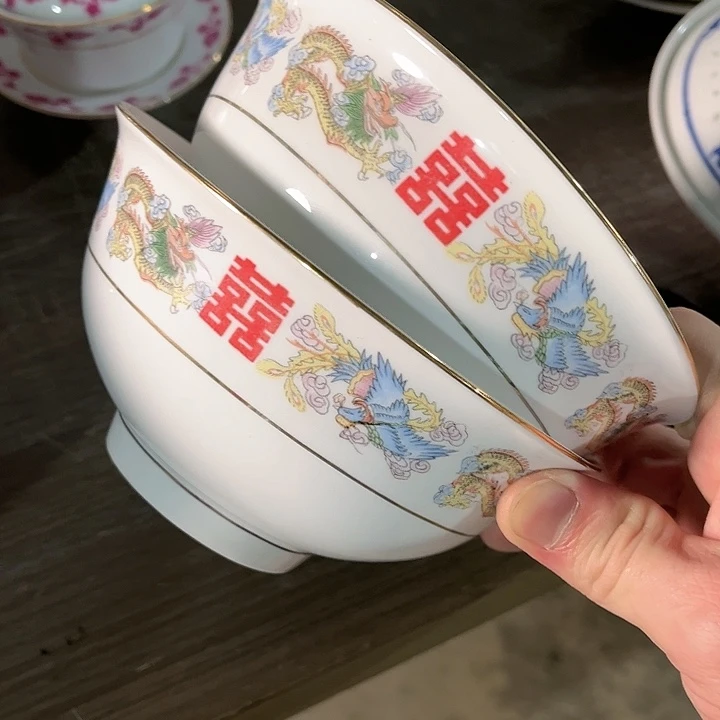 瓷片//////直径15厘米。2个。