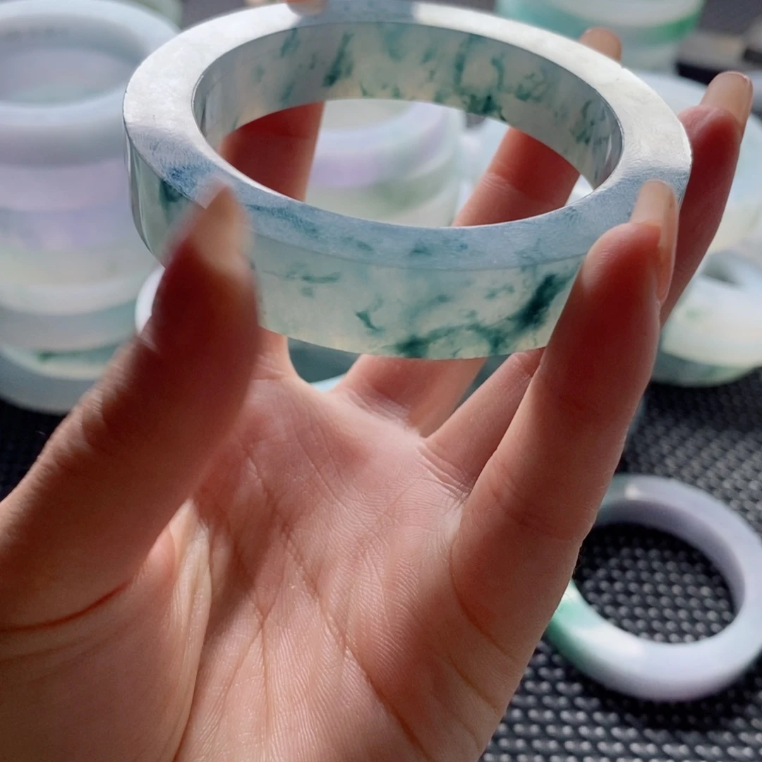 海***色定制翡翠AAA未镶嵌