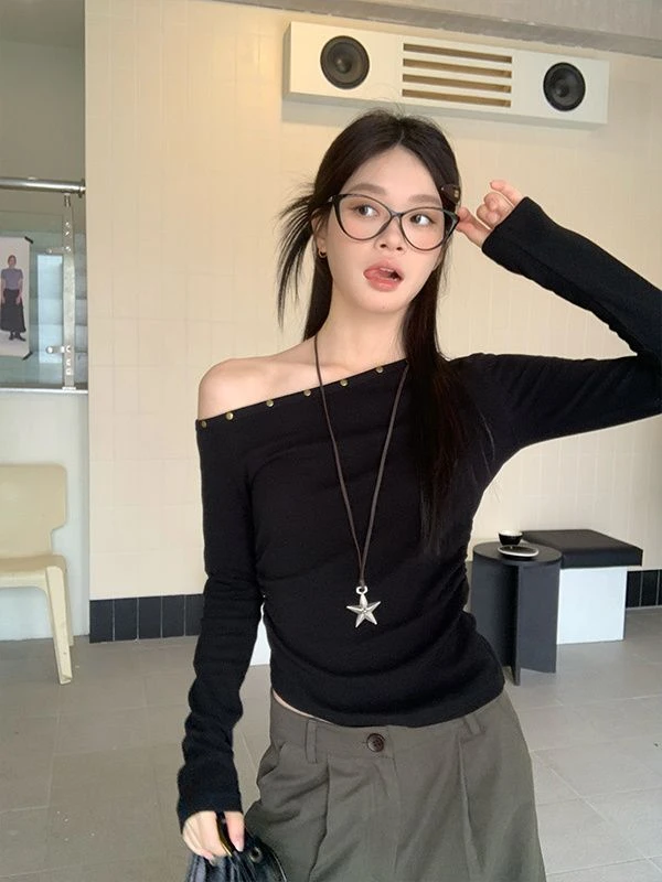 辣妹斜肩黑色长袖t恤女春季新款露肩修身显瘦莫代尔打底衫上衣潮