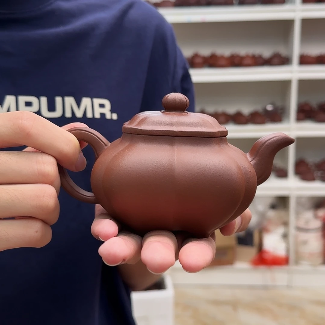 茶壶紫砂筋纹传炉330cc