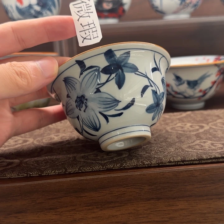 釉下手绘茶具微瑕