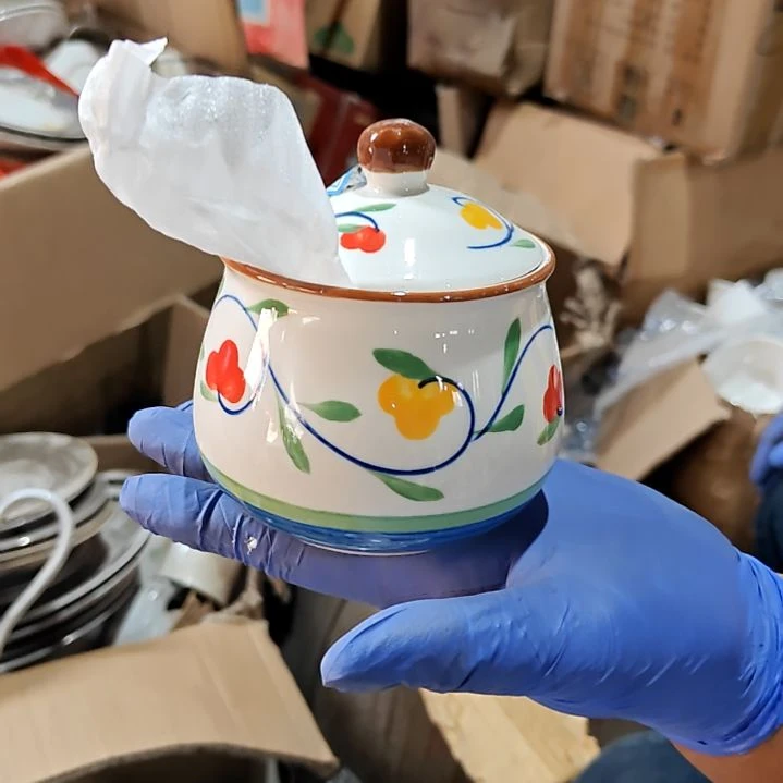 瓷片陶瓷盘子碗啥都有