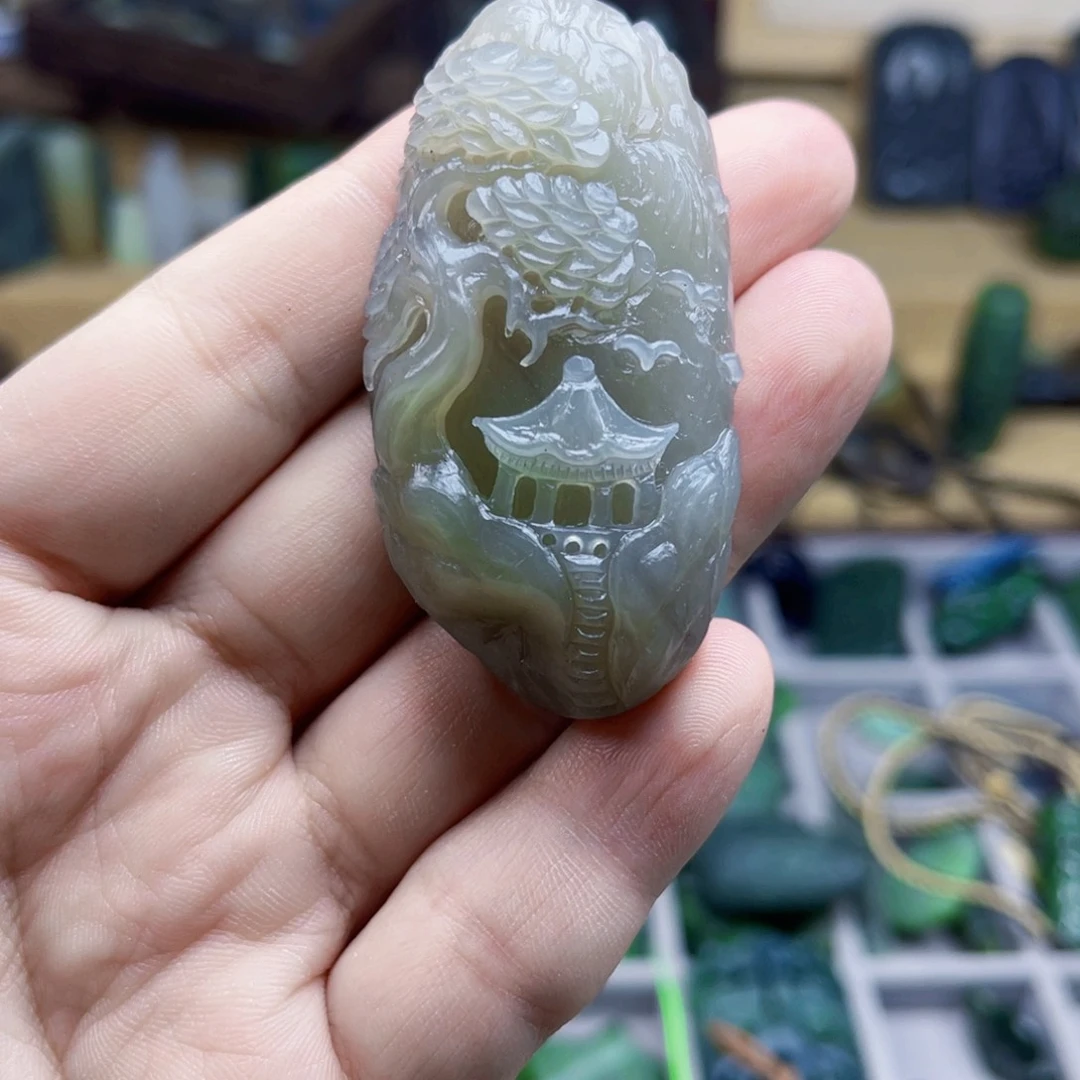 和田玉未镶嵌颈饰