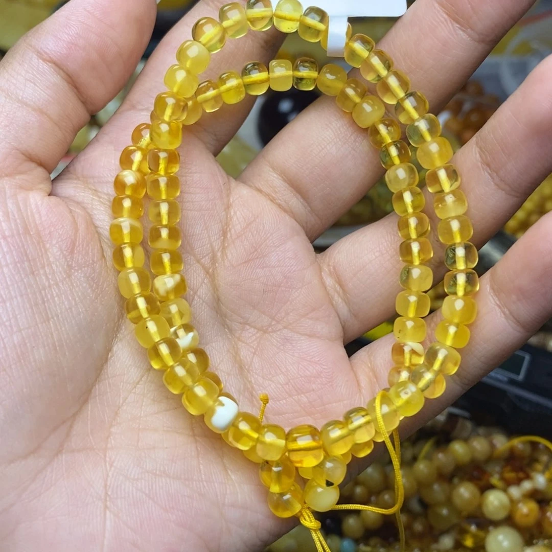 未镶嵌琥珀珠宝奇石