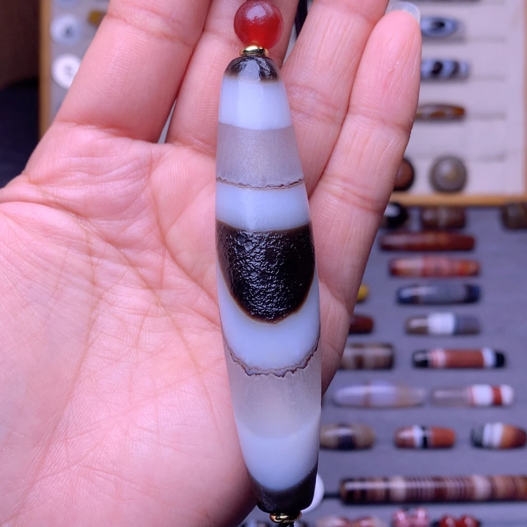 玛瑙/玉髓未镶嵌珠宝奇石