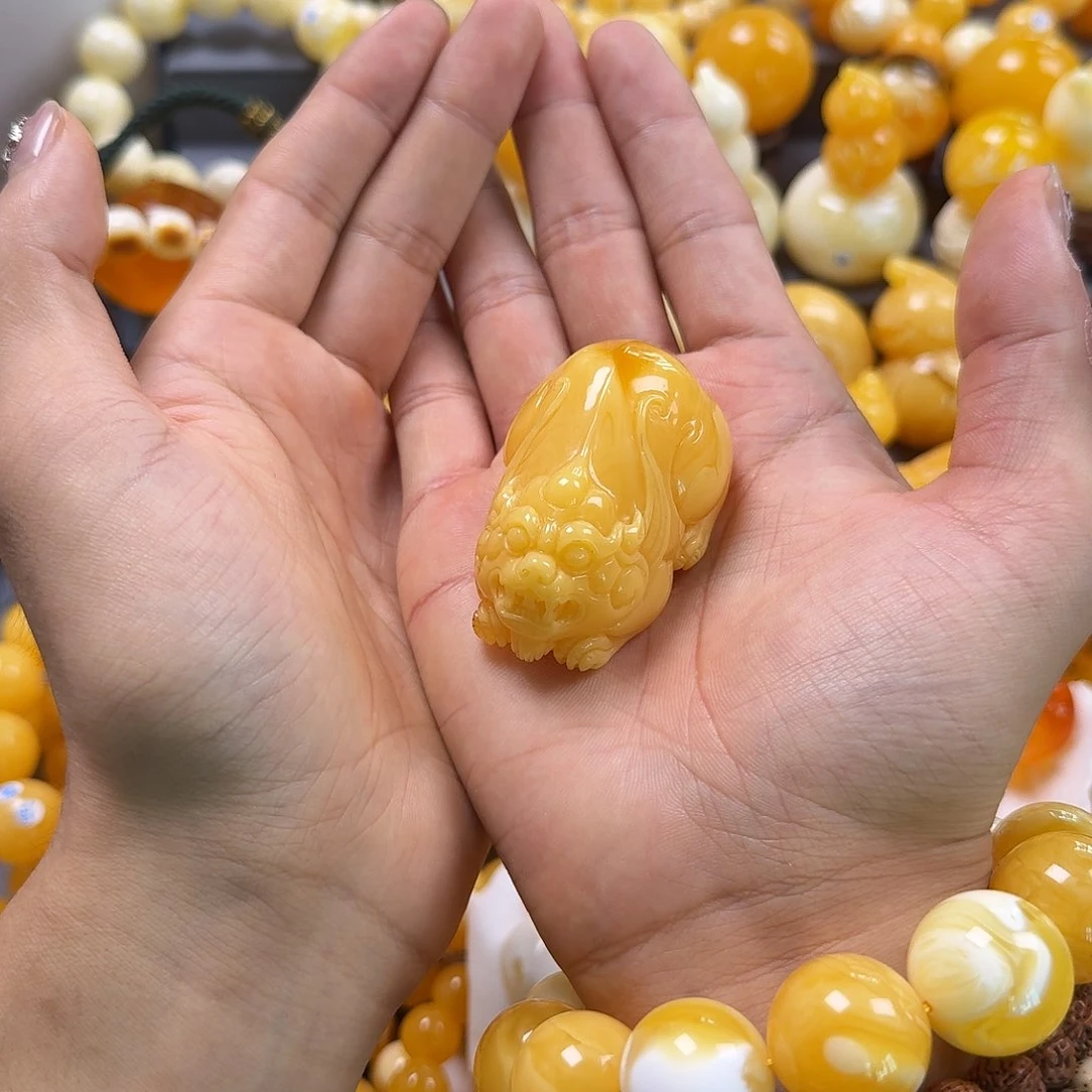 琥珀珠宝奇石未镶嵌貔貅