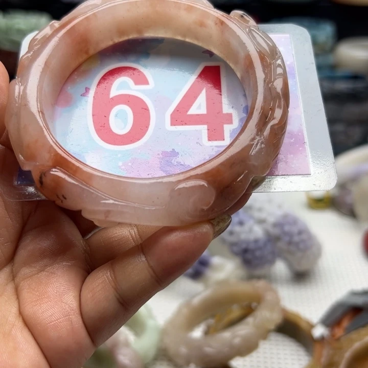 石英岩玉手镯未镶嵌