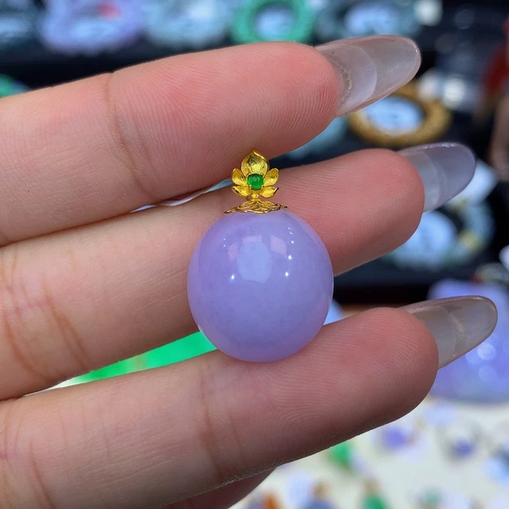 *****翡翠18K金镶嵌颈饰翡翠