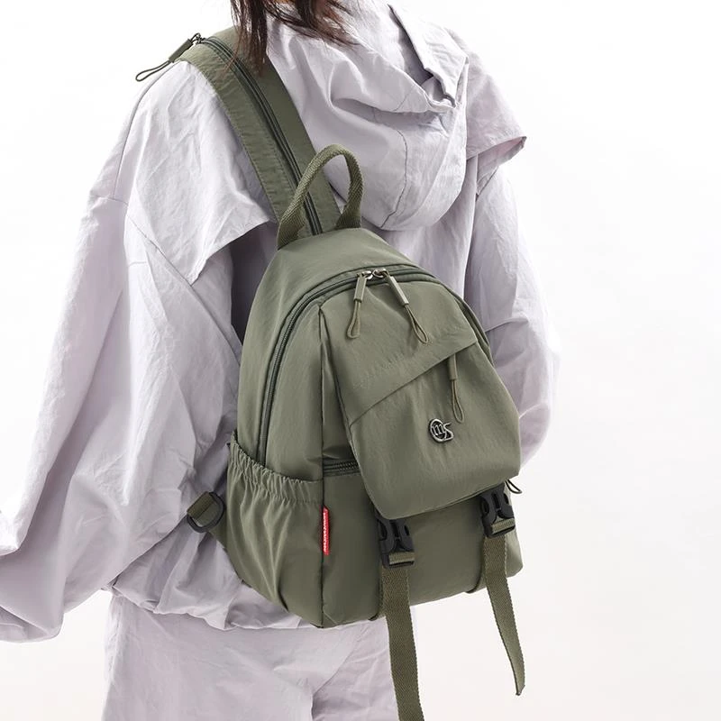 多功能单肩斜挎包男女胸包骑行休闲登山包背包户外运动小型双肩包