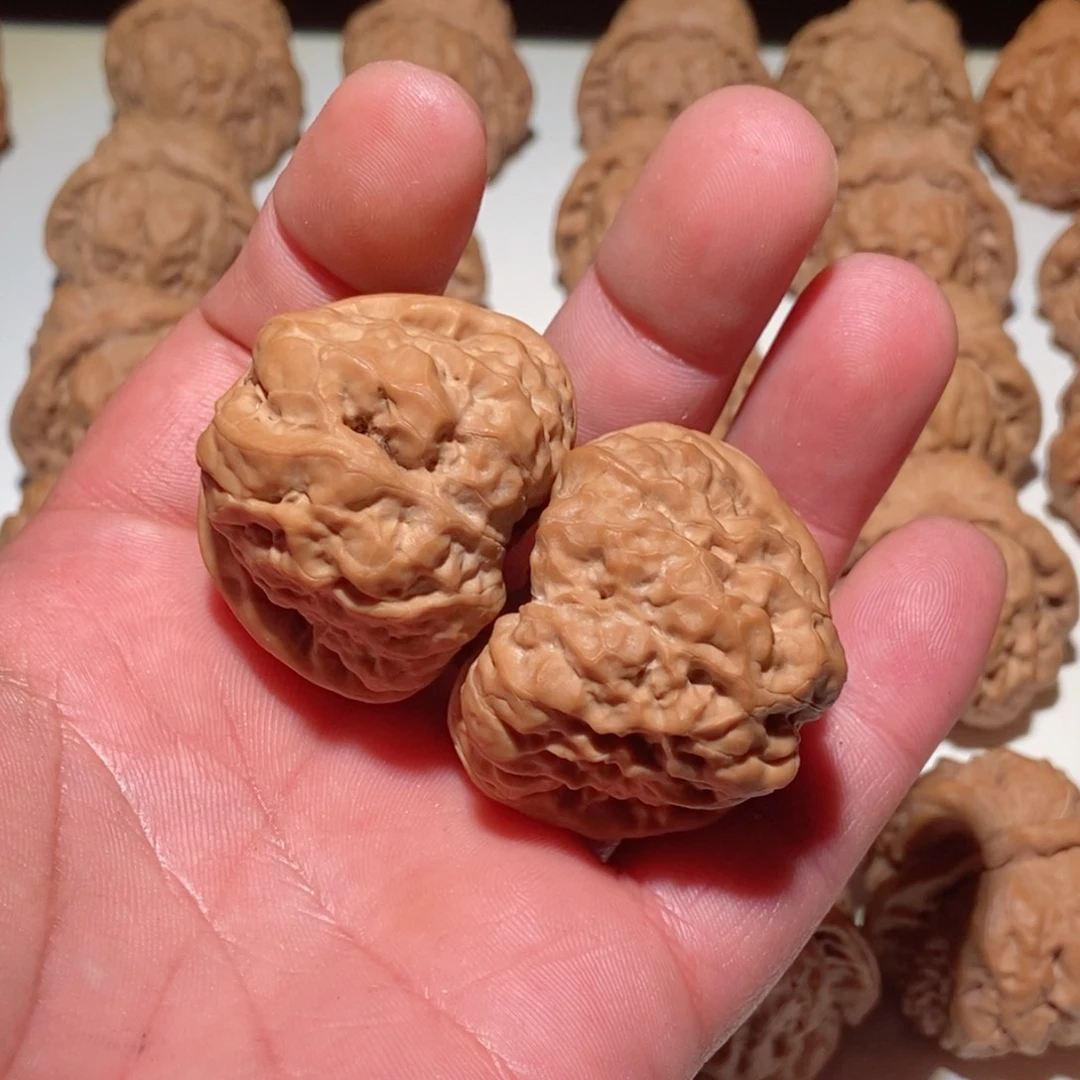 文玩核桃把件蛤蟆头39jingpin