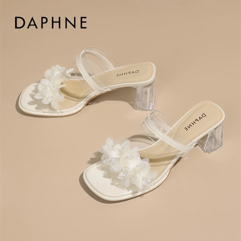 达芙妮水晶一字拖鞋女夏季新款外穿法式仙女风配裙子花朵高跟鞋S