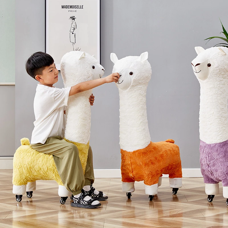 网红创意礼物大号毛绒座椅可爱羊驼坐凳带轮子换鞋凳儿童节日礼物