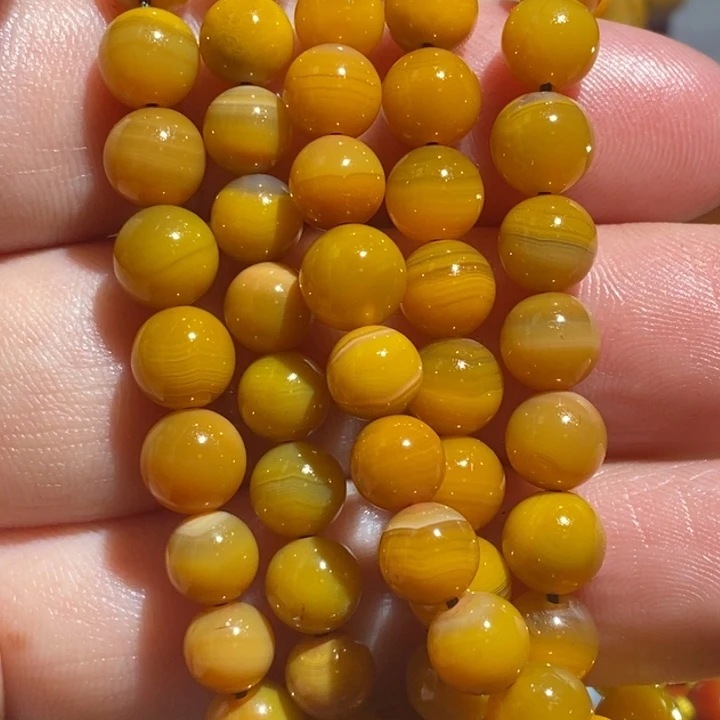 守***白玛瑙/玉髓未镶嵌颈饰