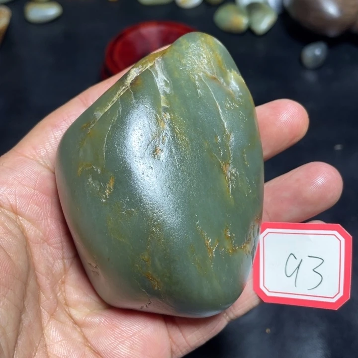 和田玉未镶嵌颈饰93