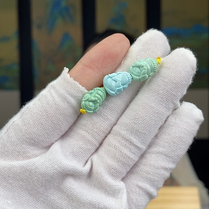 L***a未镶嵌绿松石珠宝奇石