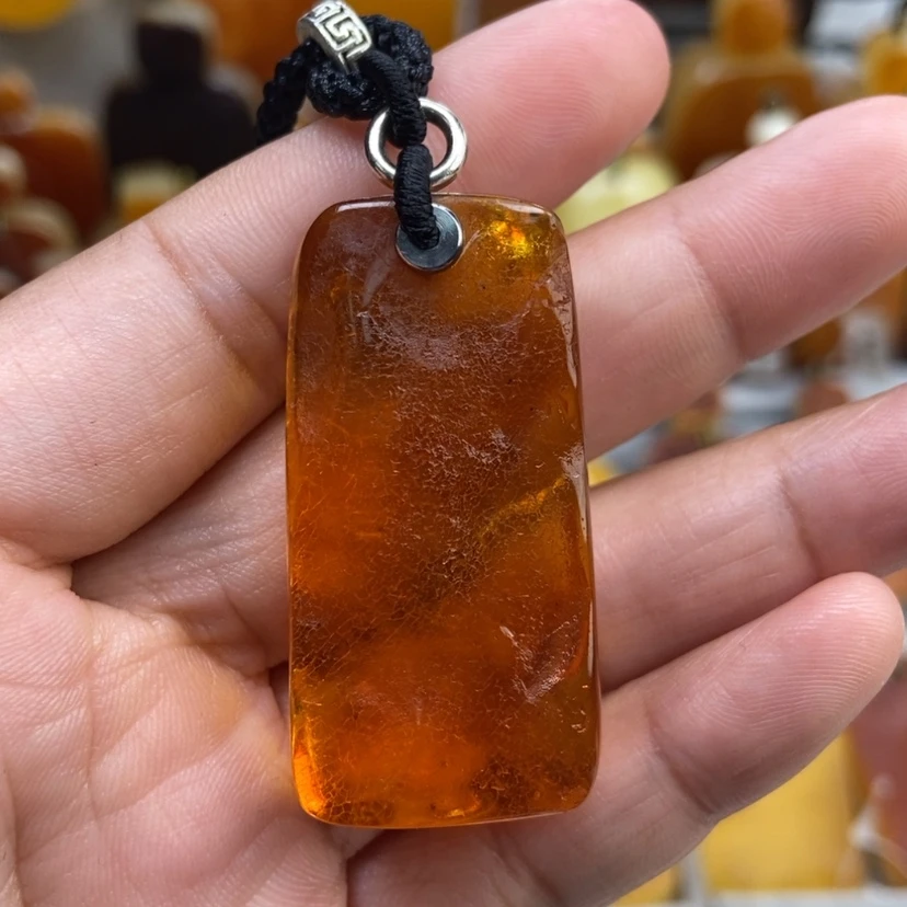 【闪购商品】琥珀颈饰未镶嵌