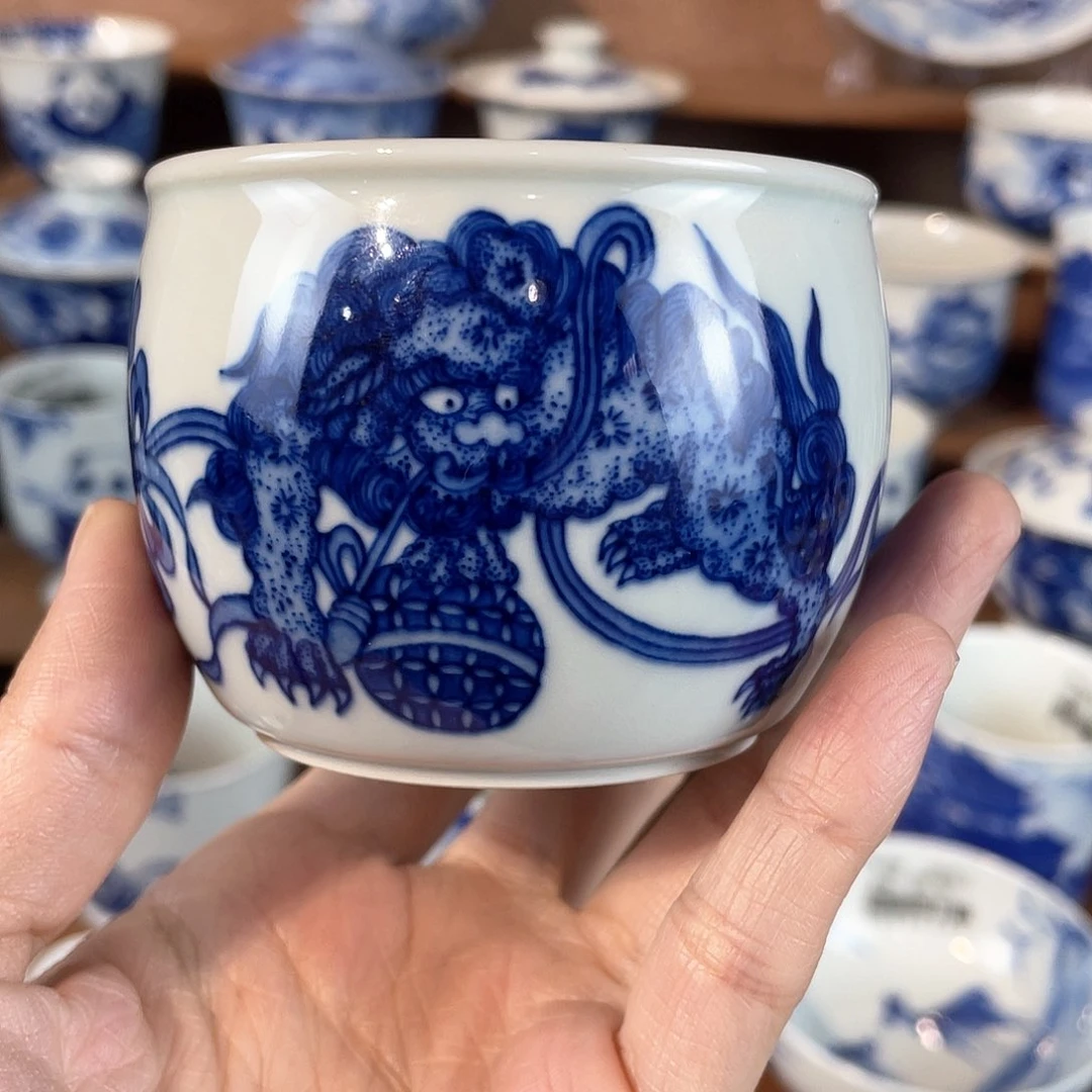 泥藝瓷梦狮子滚绣球缸杯