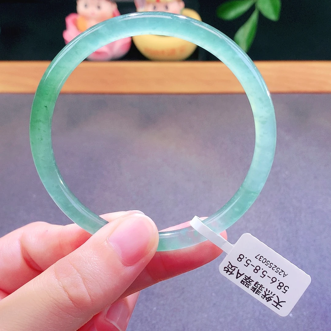 翡翠未镶嵌手镯天然翡翠