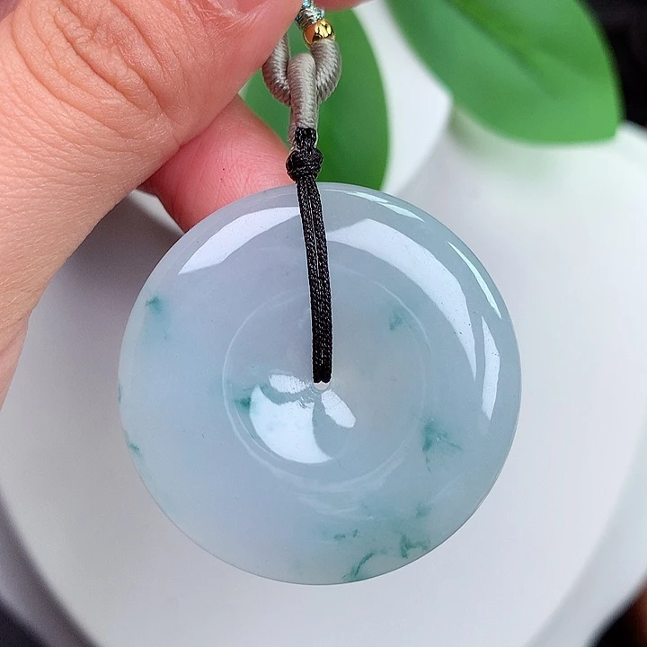 颈饰未镶嵌翡翠平安扣 36x5.8mm