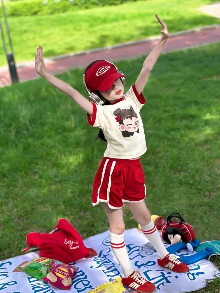 女童哪吒套装2025新款儿童洋气时髦短袖短裤运动两件套哪吒衣服