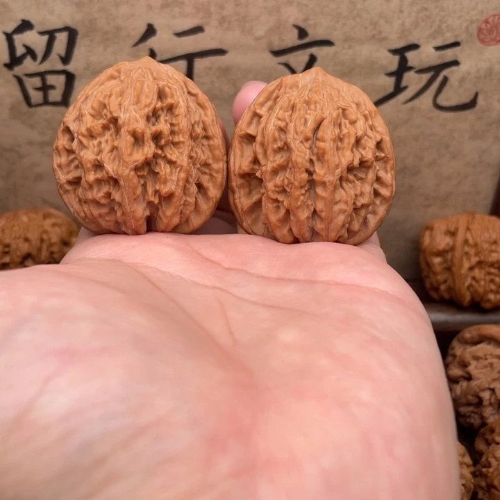 把件文玩核桃40虎头