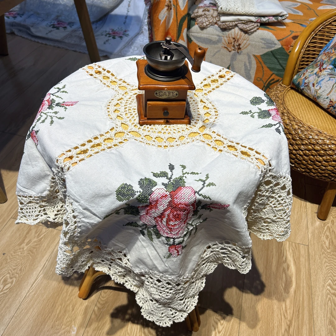 DY081-3-3棉质（80*80cm）米色十字绣粉牡丹花自带桌旗感盖巾