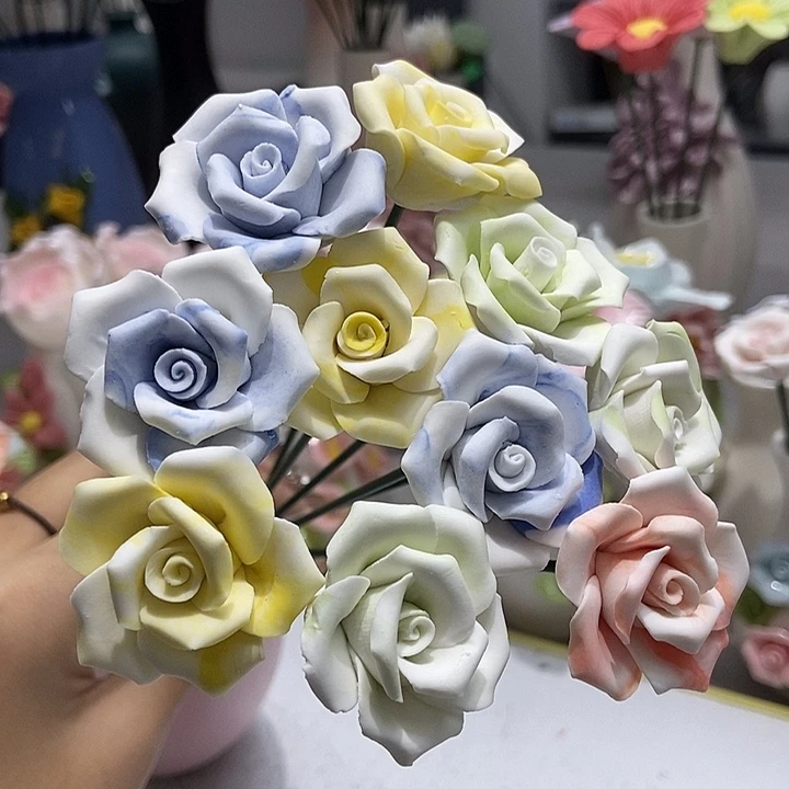 陶瓷纯手工捏花设计