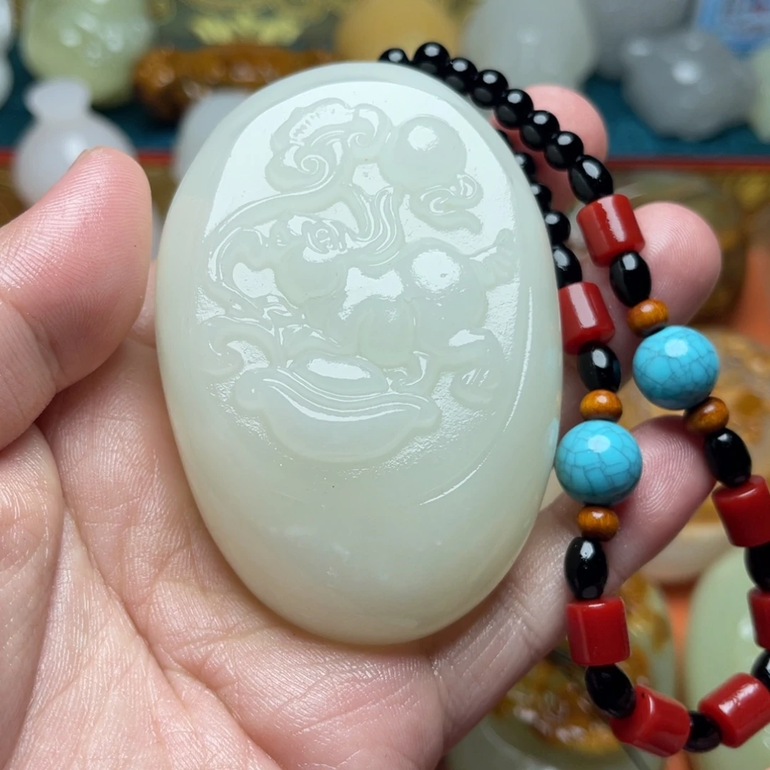 石材天然方解石手把件不退换