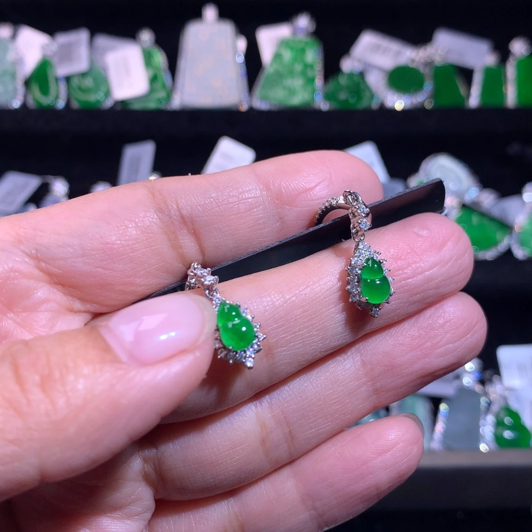 【闪购商品】银S925镶嵌翡翠耳饰