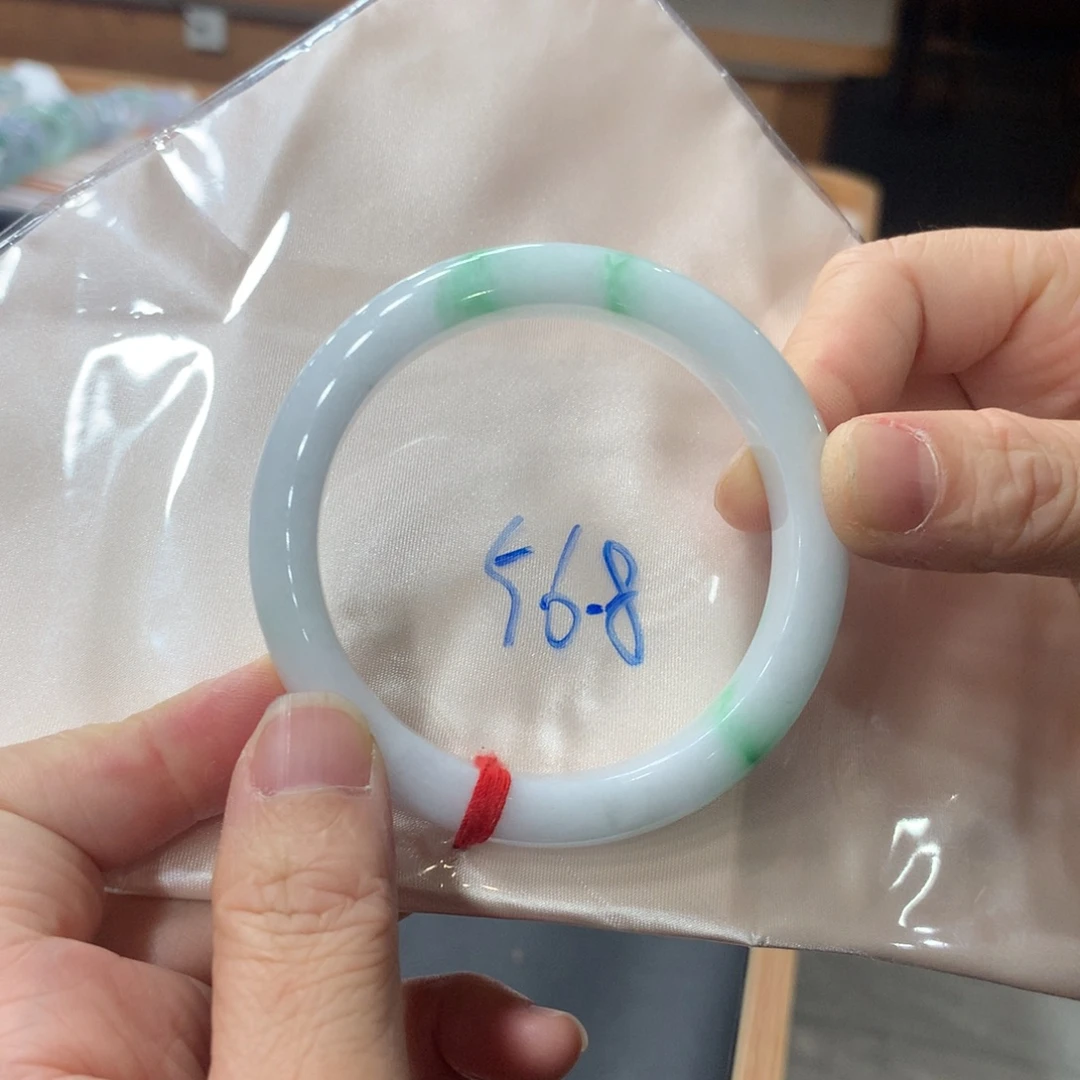 翡翠未镶嵌手镯翡翠