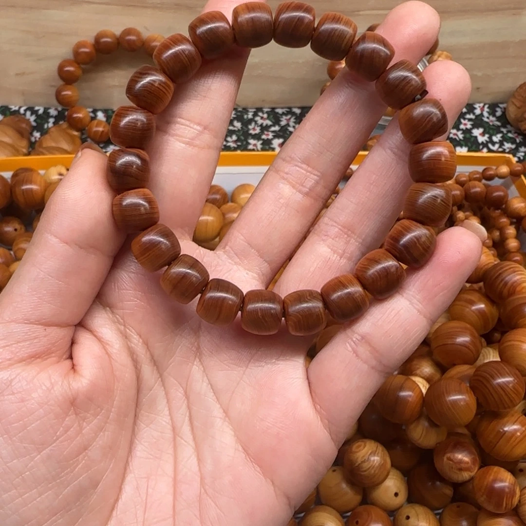 柏木（崖柏）9✖️1.0黑骨老型珠